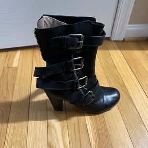 Chloe round toe heeled moto boots
